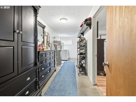 1123 NW Ash Street Camas WA 98607