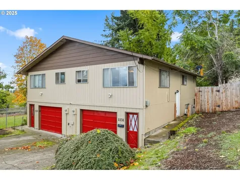 1123 NW Ash Street Camas WA 98607