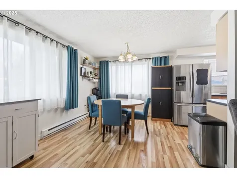 1123 NW Ash Street Camas WA 98607