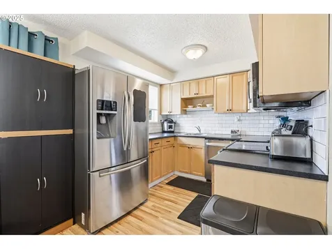 1123 NW Ash Street Camas WA 98607