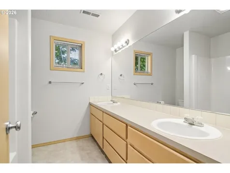 3711 Z Street Washougal WA 98671