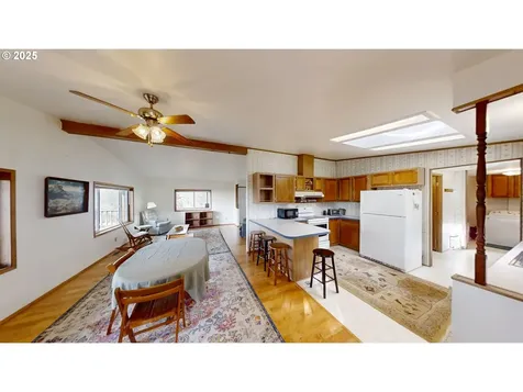 17360 Mountain Drive Brookings OR 97415