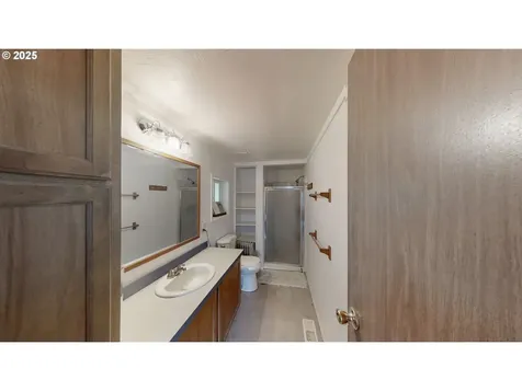 17360 Mountain Drive Brookings OR 97415
