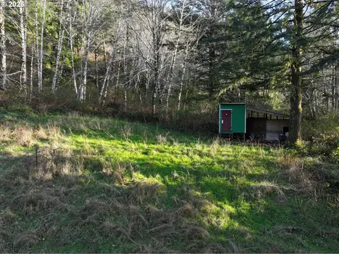 17360 Mountain Drive Brookings OR 97415
