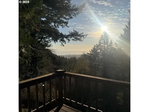 17360 Mountain Drive Brookings OR 97415