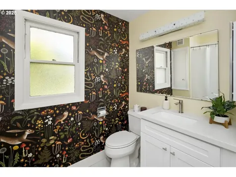 1631 NE 116th Place Portland OR 97220