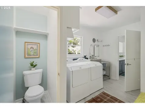 1631 NE 116th Place Portland OR 97220