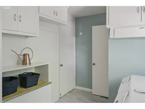 1631 NE 116th Place Portland OR 97220