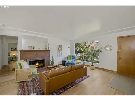 1631 NE 116th Place Portland OR 97220