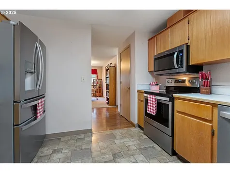 13317 NE 93rd Circle Vancouver WA 98682