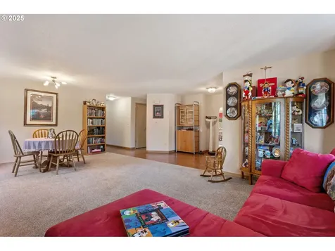 13317 NE 93rd Circle Vancouver WA 98682