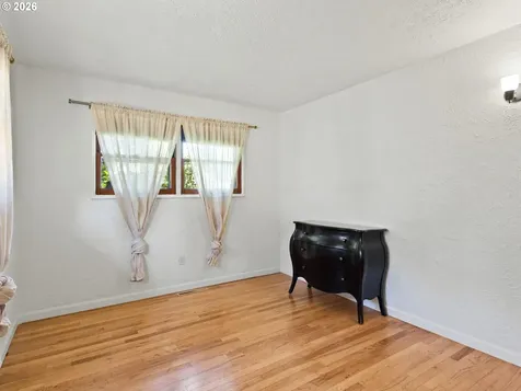 363 9th Street Washougal WA 98671