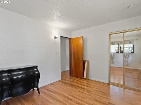 363 9th Street Washougal WA 98671