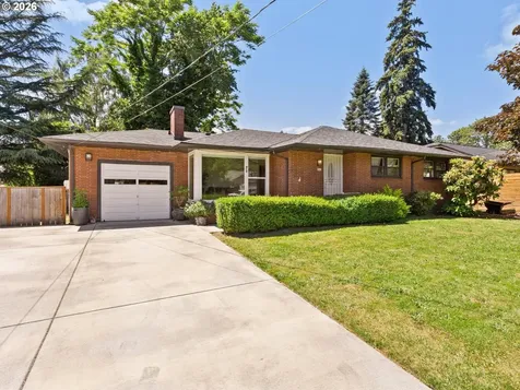 363 9th Street Washougal WA 98671