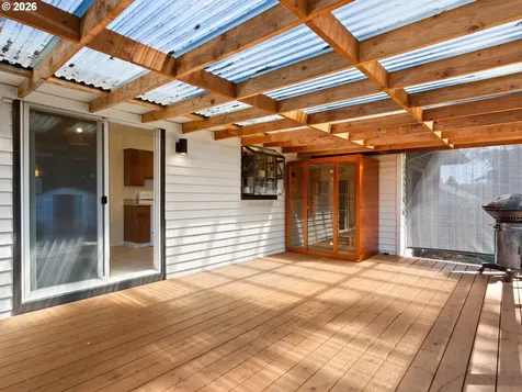 363 9th Street Washougal WA 98671