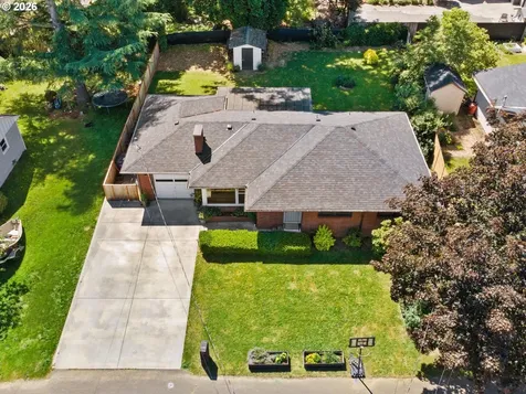 363 9th Street Washougal WA 98671