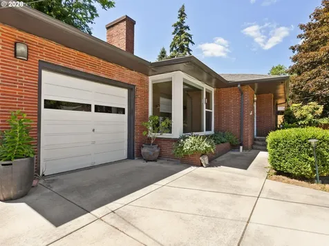363 9th Street Washougal WA 98671