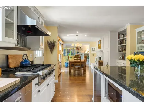 6316 SW Canby Street Portland OR 97219