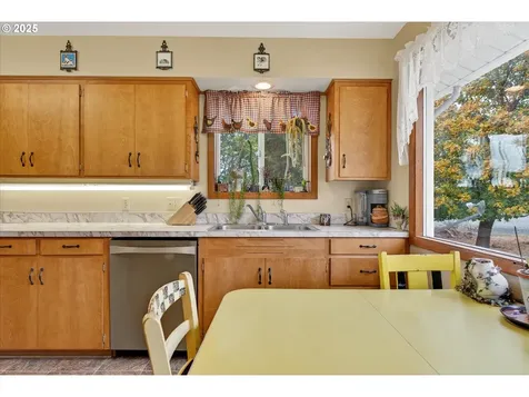 1025 17th Street Baker City OR 97814