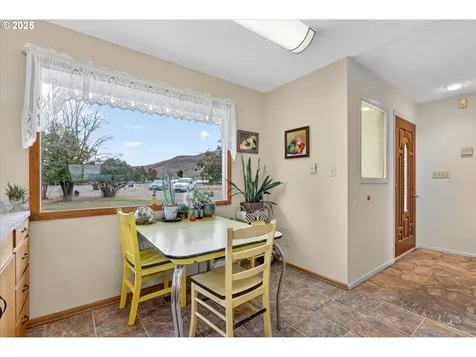 1025 17th Street Baker City OR 97814