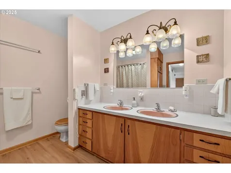1025 17th Street Baker City OR 97814