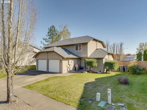 1892 SW Fellows Street Mcminnville OR 97128