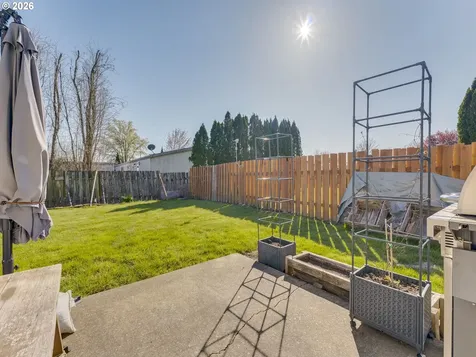 1892 SW Fellows Street Mcminnville OR 97128
