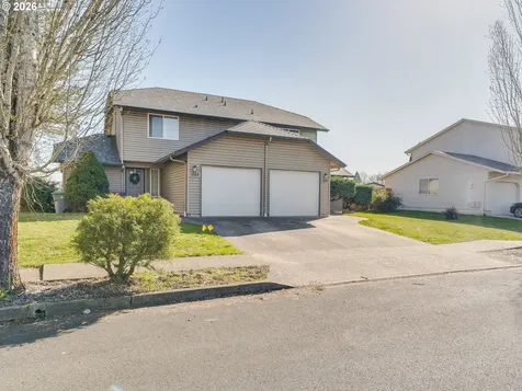 1892 SW Fellows Street Mcminnville OR 97128