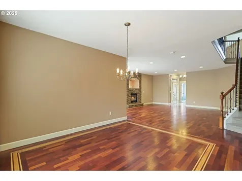 817 W S Street Washougal WA 98671