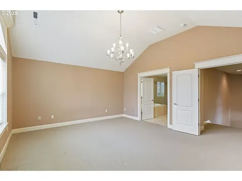 817 W S Street Washougal WA 98671