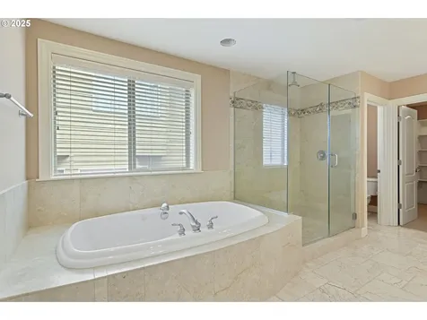 817 W S Street Washougal WA 98671