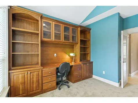 817 W S Street Washougal WA 98671