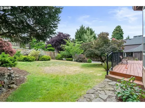 817 W S Street Washougal WA 98671