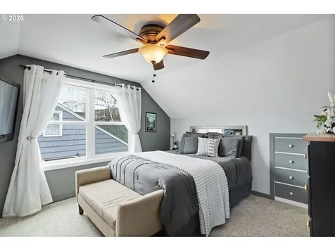 1625 E 13th Place The Dalles OR 97058
