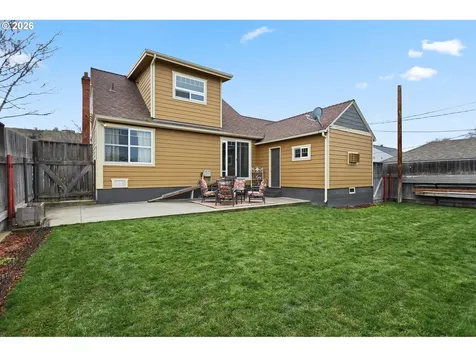 1625 E 13th Place The Dalles OR 97058