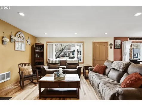 1625 E 13th Place The Dalles OR 97058