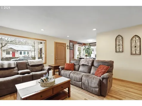 1625 E 13th Place The Dalles OR 97058