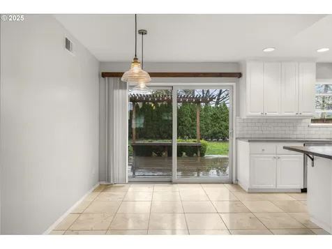 300 SW 141st Avenue Beaverton OR 97006