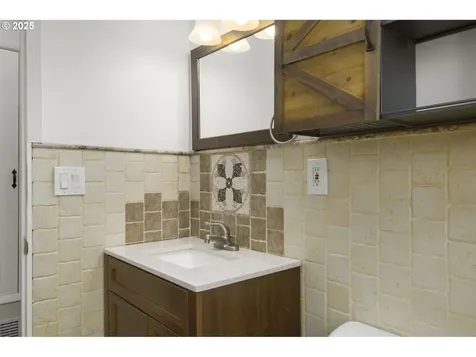 300 SW 141st Avenue Beaverton OR 97006