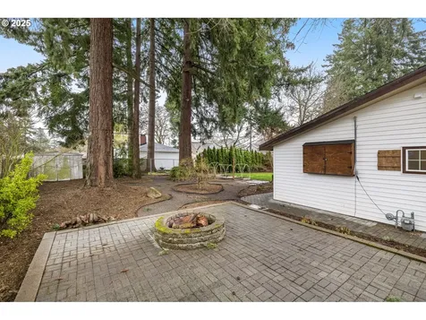300 SW 141st Avenue Beaverton OR 97006