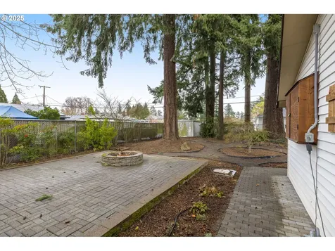 300 SW 141st Avenue Beaverton OR 97006