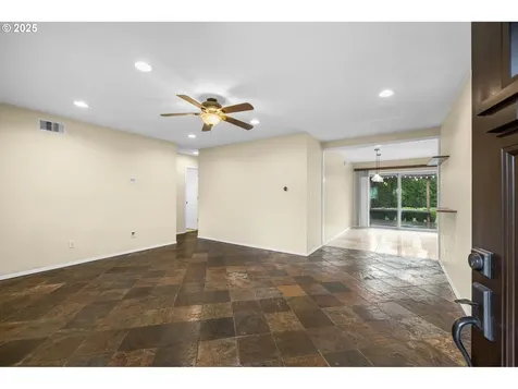 300 SW 141st Avenue Beaverton OR 97006