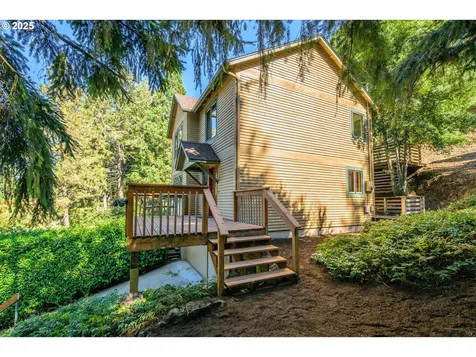 5285 Saratoga Street Eugene OR 97405