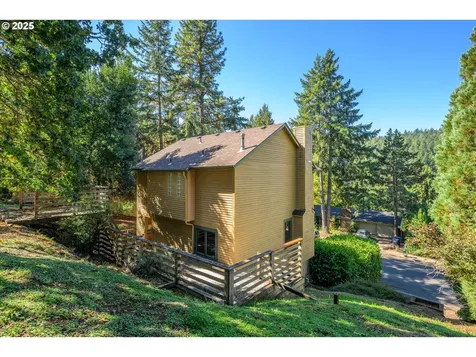 5285 Saratoga Street Eugene OR 97405