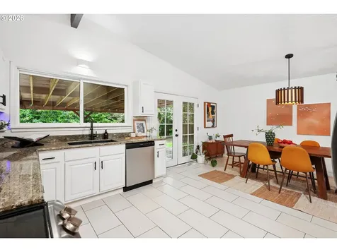 13243 NE Sacramento Drive Portland OR 97230