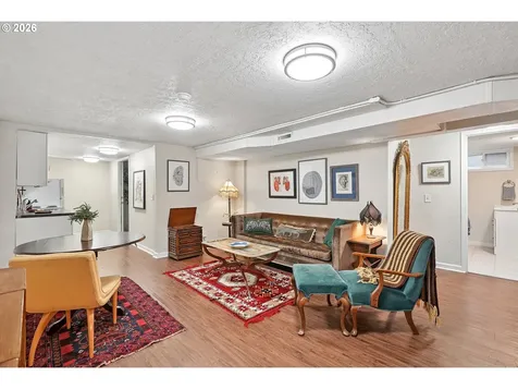 13243 NE Sacramento Drive Portland OR 97230