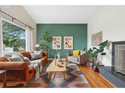 13243 NE Sacramento Drive Portland OR 97230