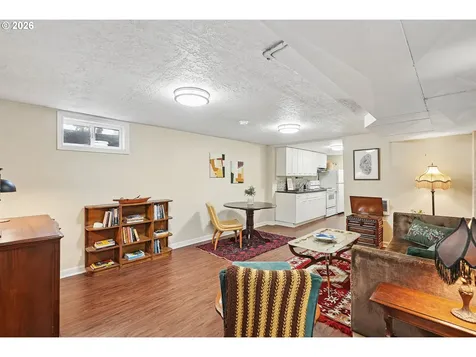13243 NE Sacramento Drive Portland OR 97230