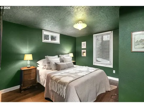 13243 NE Sacramento Drive Portland OR 97230