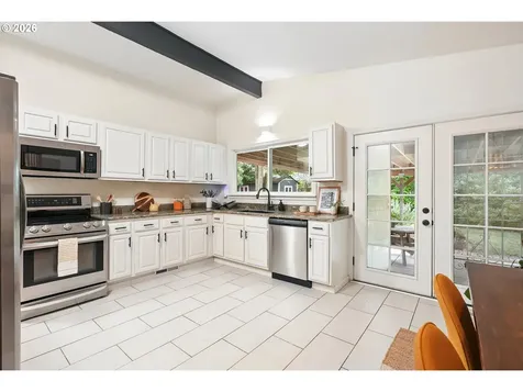 13243 NE Sacramento Drive Portland OR 97230